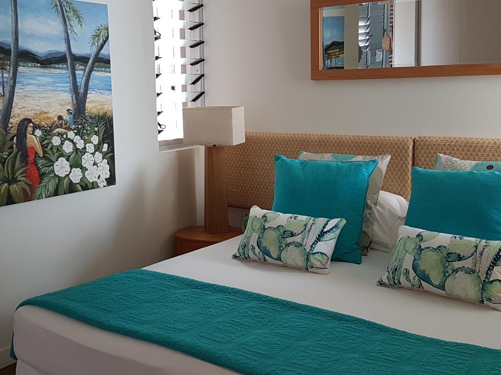 Penthouse On Bright Point Daire Nelly Bay Dış mekan fotoğraf